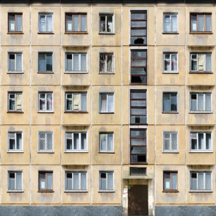 A four-storey house without equipment!