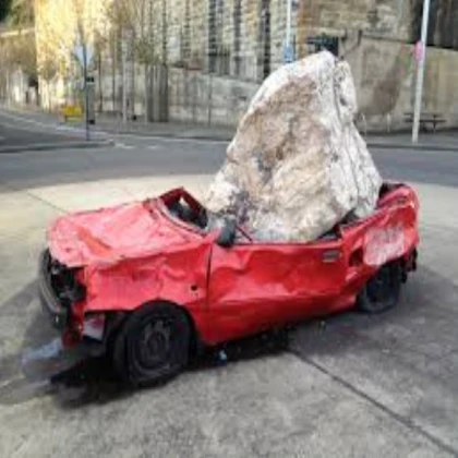 Rock crash car