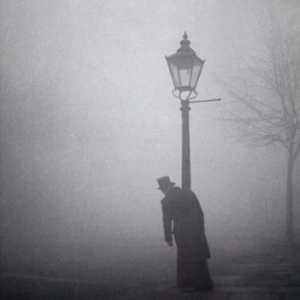 VICTORIAN STREET LAMP